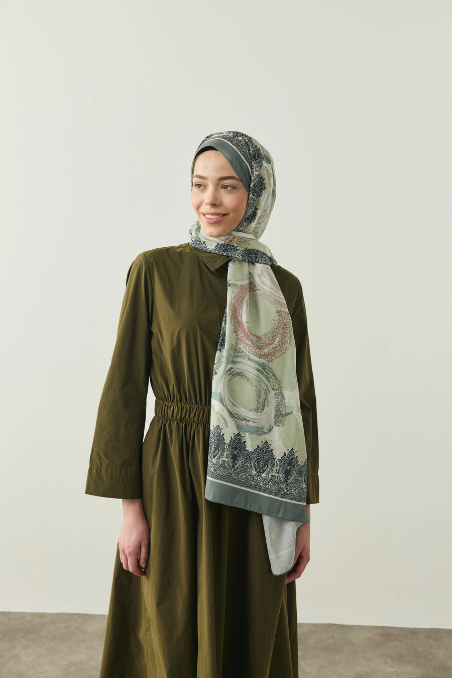 Antique Desen Medine İpeği Şal