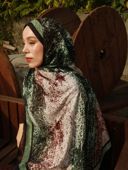 Sahira Desen Lina Şal