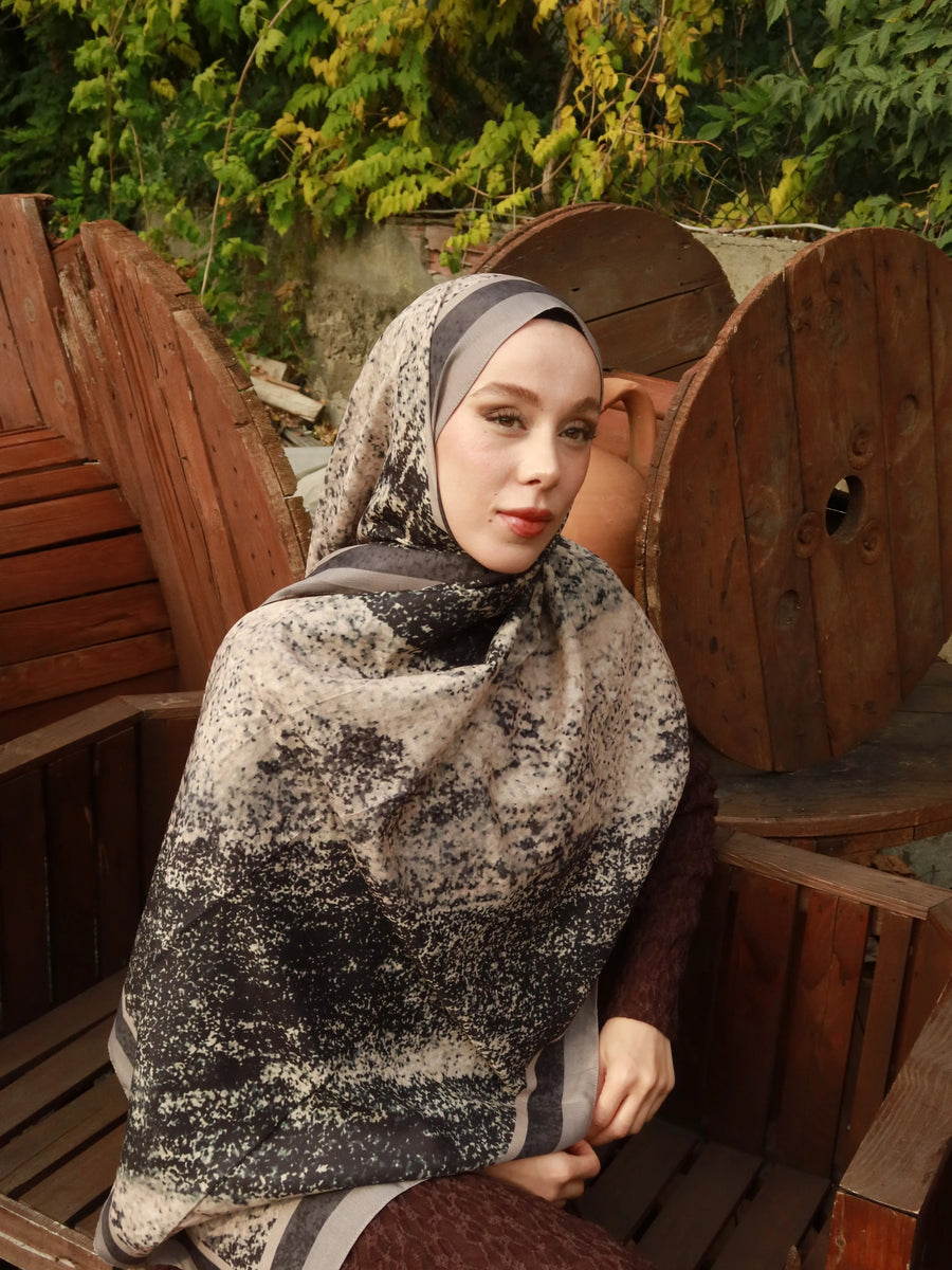Sahira Desen Lina Şal
