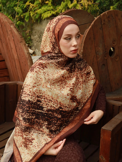 Sahira Desen Lina Şal