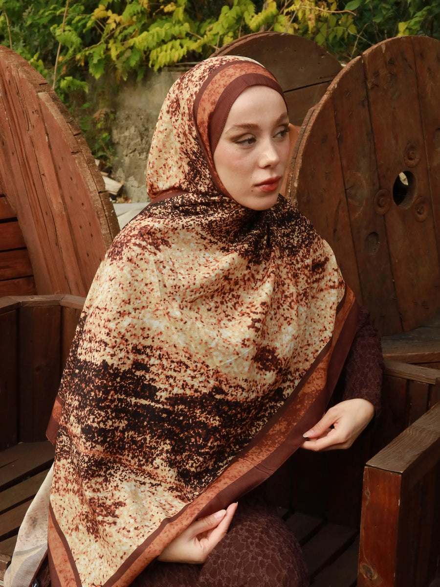 Sahira Desen Lina Şal