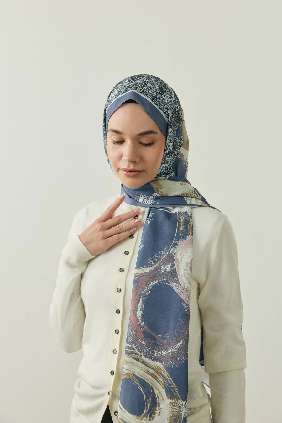 Antique Desen Medine İpeği Şal